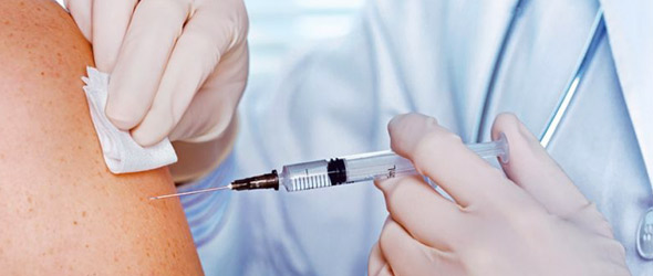 Medici di famiglia e vaccinazioni anti Covid: siglati accordi quasi in tutte le Regioni 