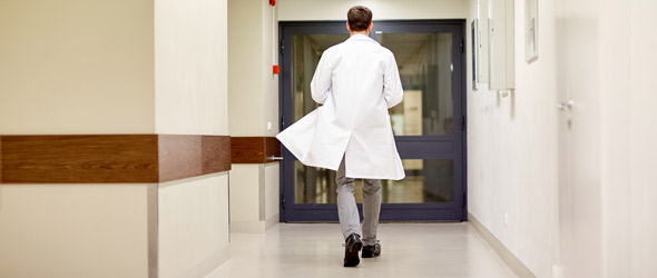 Manovra, pensioni e fuga dei medici dal Ssn