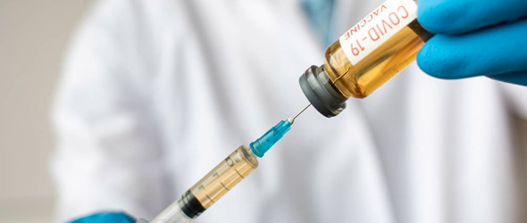 Obbligo vaccinale per gli operatori sanitari, i dubbi della FNOMCeO 