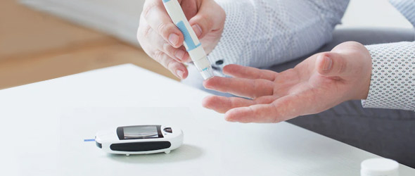 Melanoma: la glicemia alta dimezza la sopravvivenza dei pazienti senza diabete